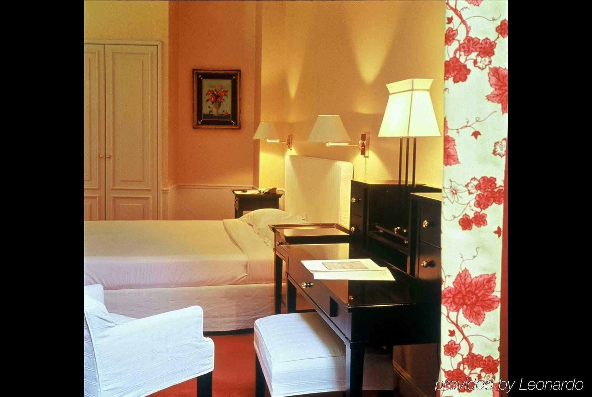Hotel Le Lavoisier & Spa Paříž Pokoj fotografie